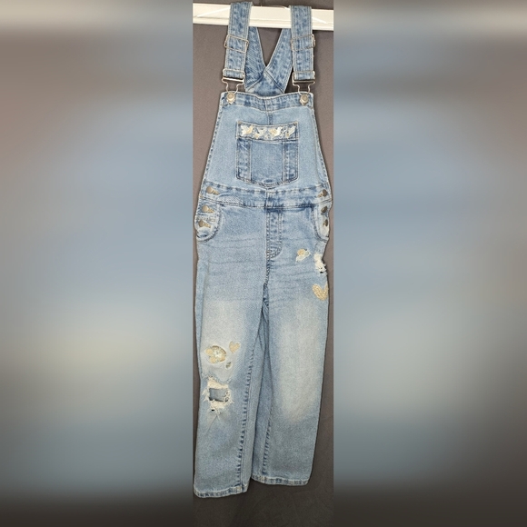 Kids Maurices Light Wash Distressed Denim Overalls Size 8 Reg - Picture 1 of 7